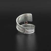 Raven - Silver Ring with Garnet