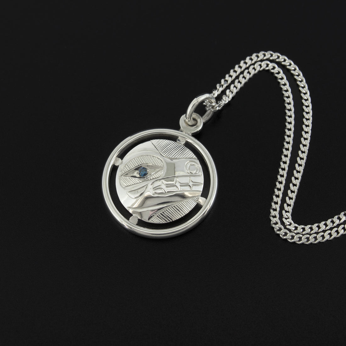 Wolf - Silver Pendant with Blue Diamond