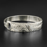 Raven Weaving - Silver Clasping Bracelet