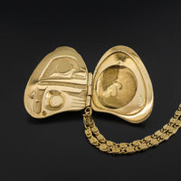 Clam Shell - 14k Gold Locket