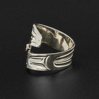 Raven - Silver Ring with Garnet