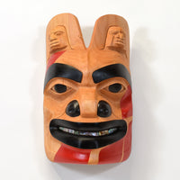 Red Grizzly Bear - Alder Mask