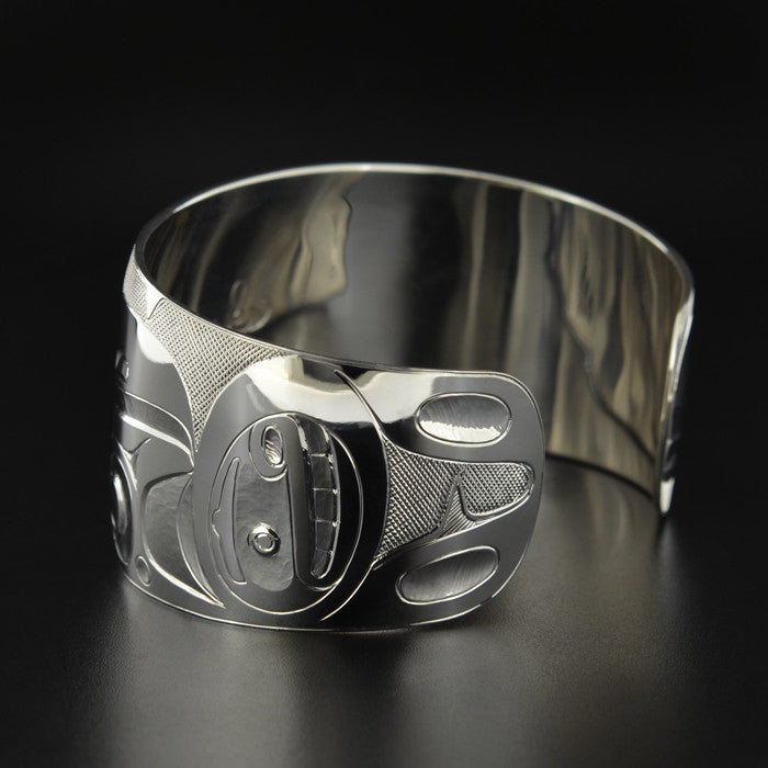 Raven-Finned Killerwhale - Silver Bracelet
