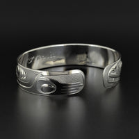Raven-Finned Killerwhale - Silver Bracelet