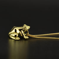 Frog - 18k Gold Pendant