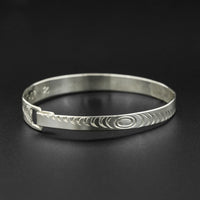 Goat Horn - Silver Clasping Bracelet