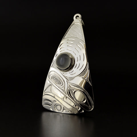 Wolf - Silver Pendant with Moonstone