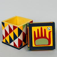 Dean Hunt - A Helping Hand - Charity Boxes 2011