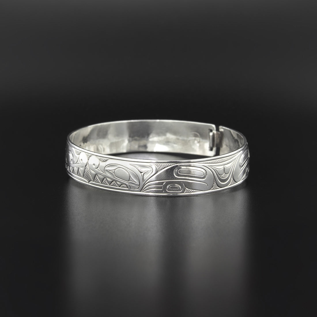 Wolves - Silver Clasping Bracelet