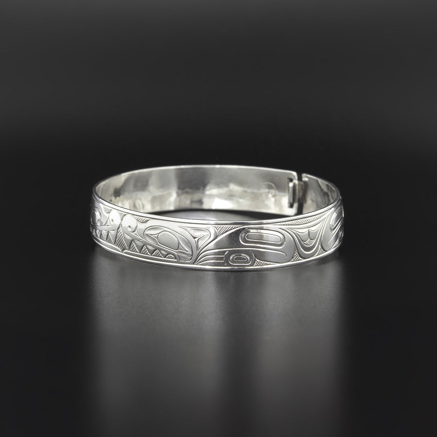 Wolves - Silver Clasping Bracelet