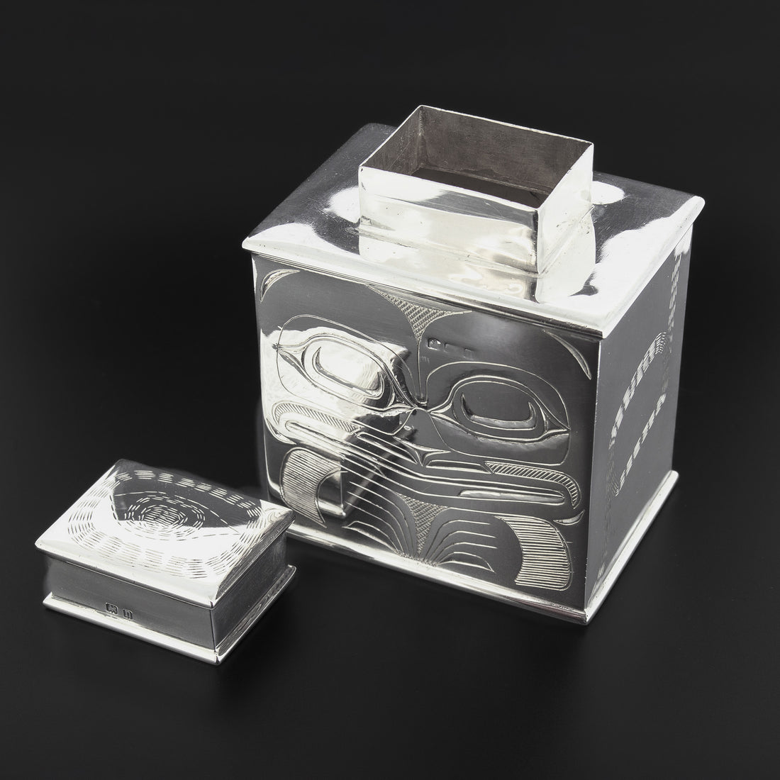 Bear and Killerwhale - Silver Tea Caddy