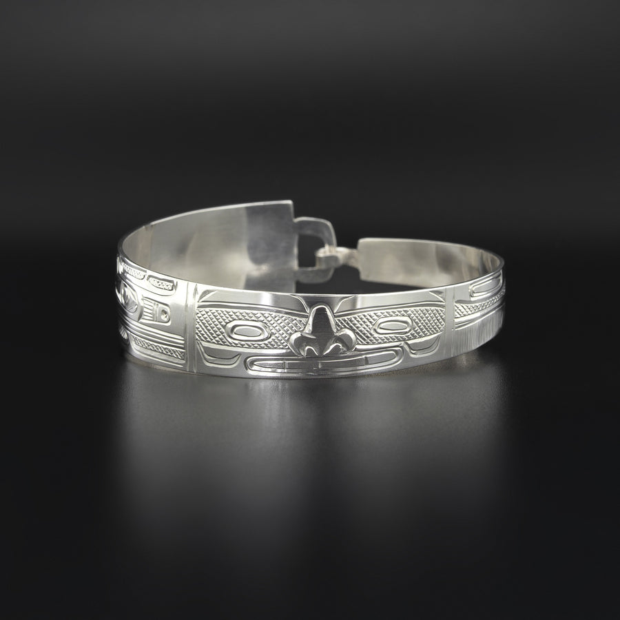Chilkat - Silver Clasping Bracelet