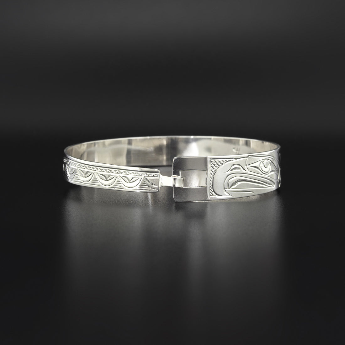 Eagle - Silver Clasping Bracelet