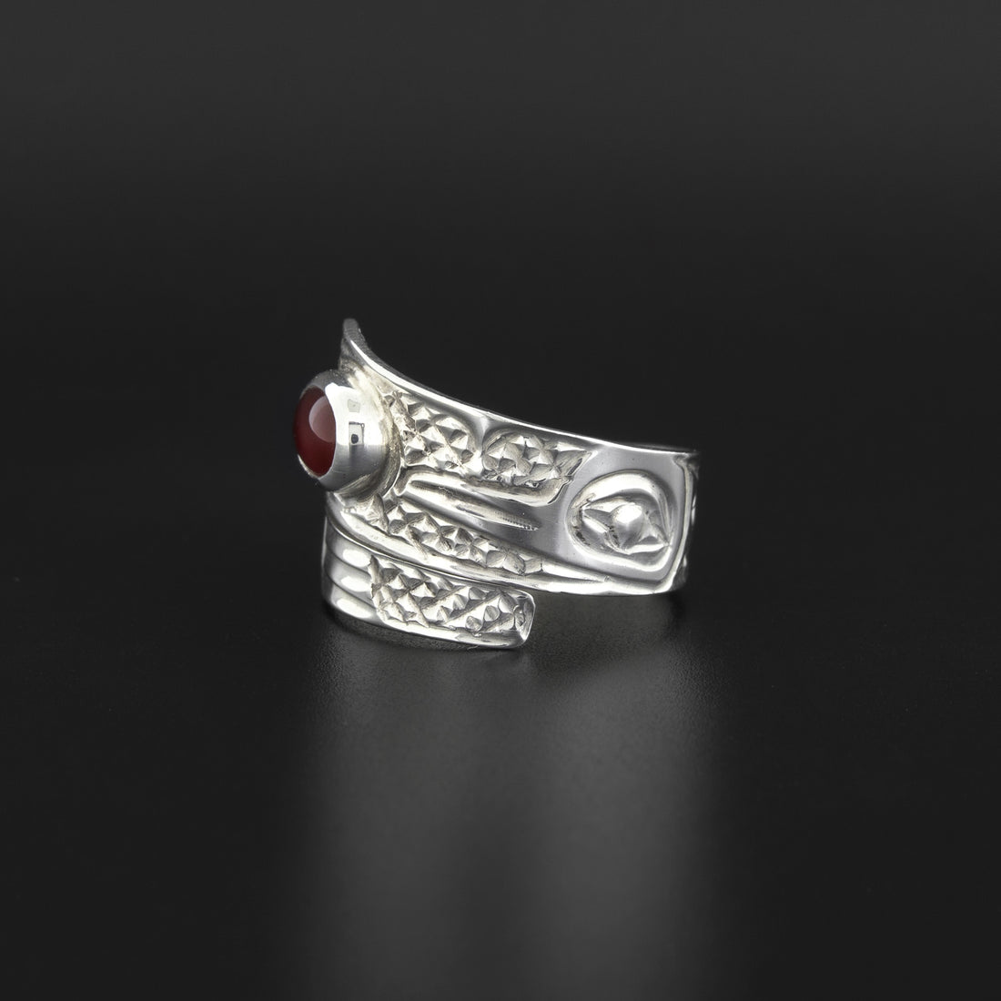 Hummingbird - Silver Ring with Garnet