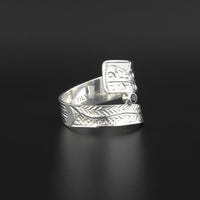 Wolf - Silver Ring with Onyx