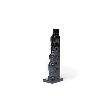 Supernatural Orca - Argillite Brooch – Lattimer Gallery
