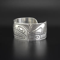 Killerwhale on the Hunt - Silver Bracelet