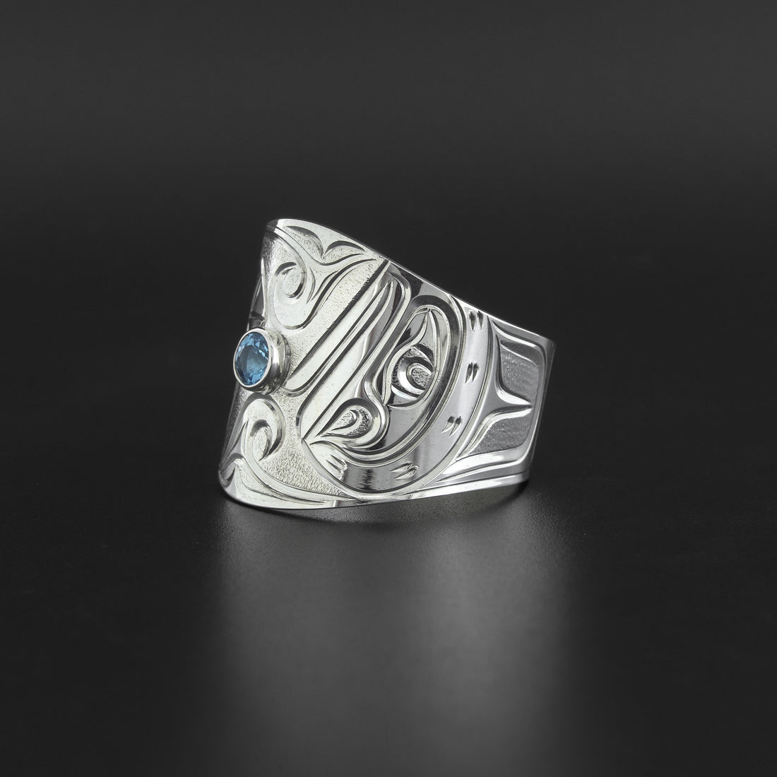 Killerwhales - Silver Ring with Blue Zircon