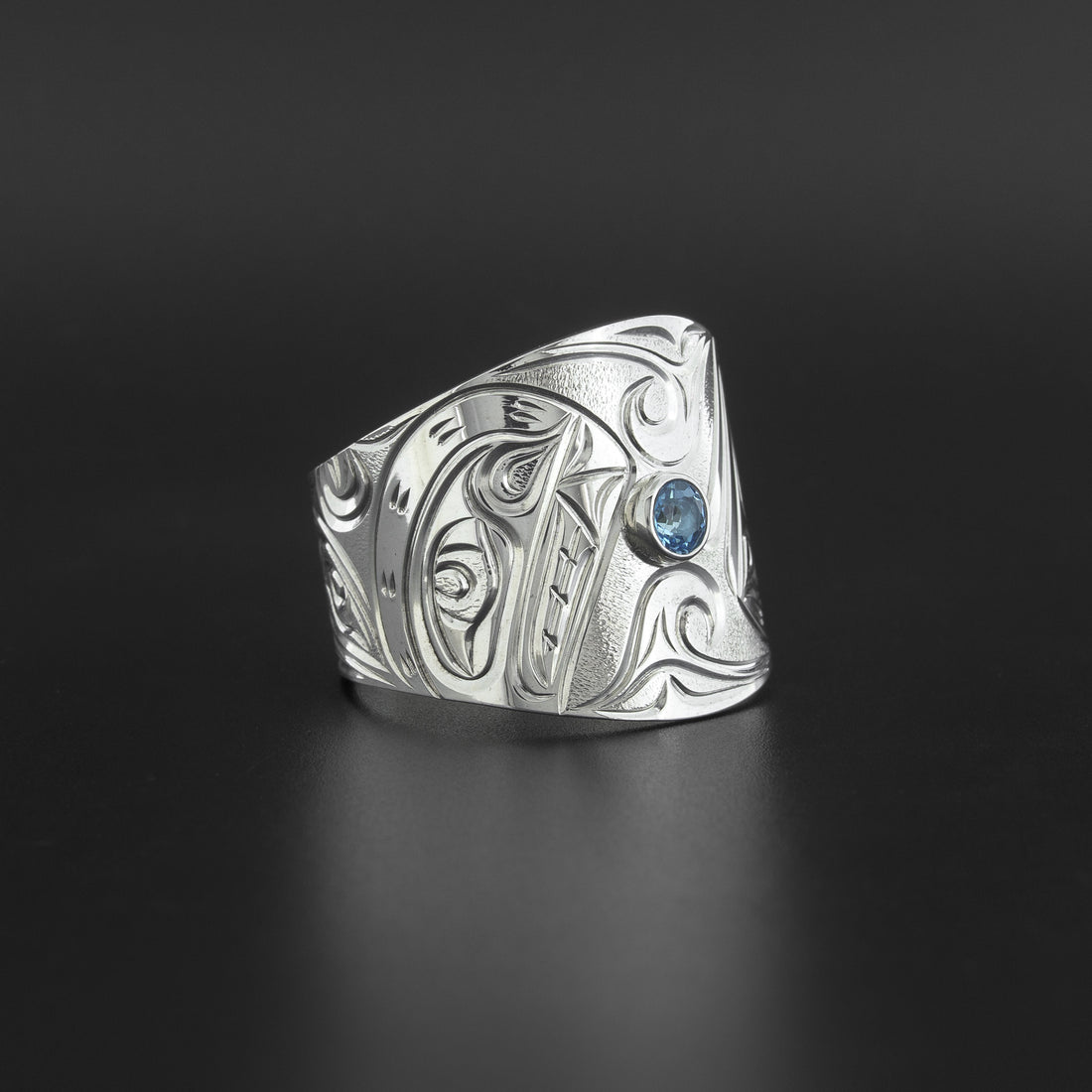 Killerwhales - Silver Ring with Blue Zircon