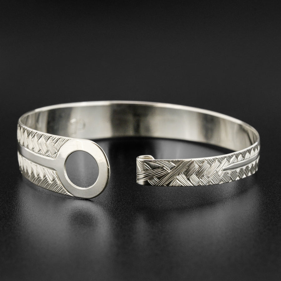 Weaving - Silver Clasping Bracelet