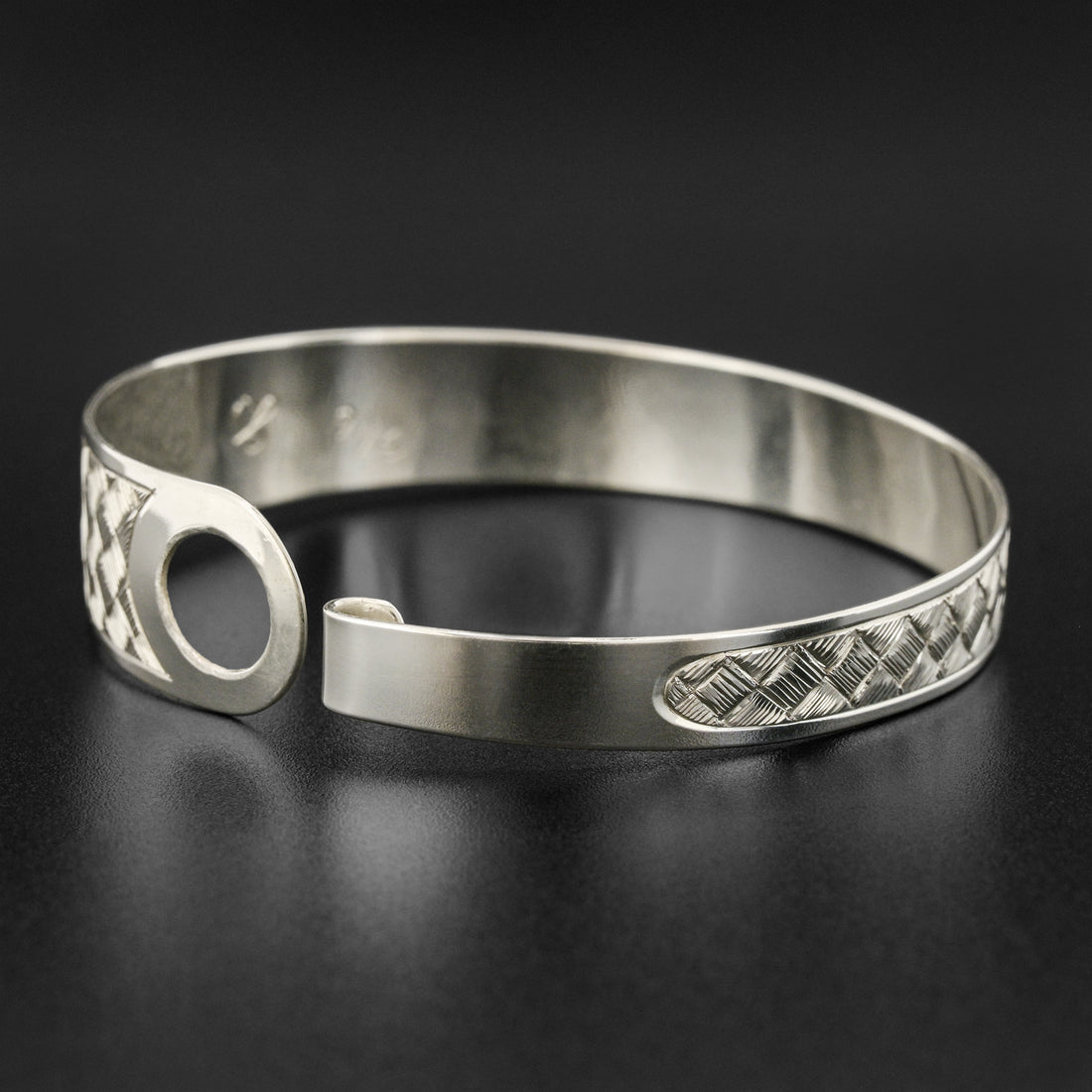 Weaving - Silver Clasping Bracelet