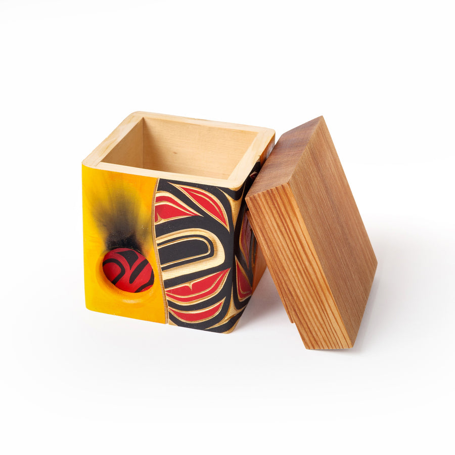 kaskâpahtêw wâti (smokehole) - 2025 Charity Box