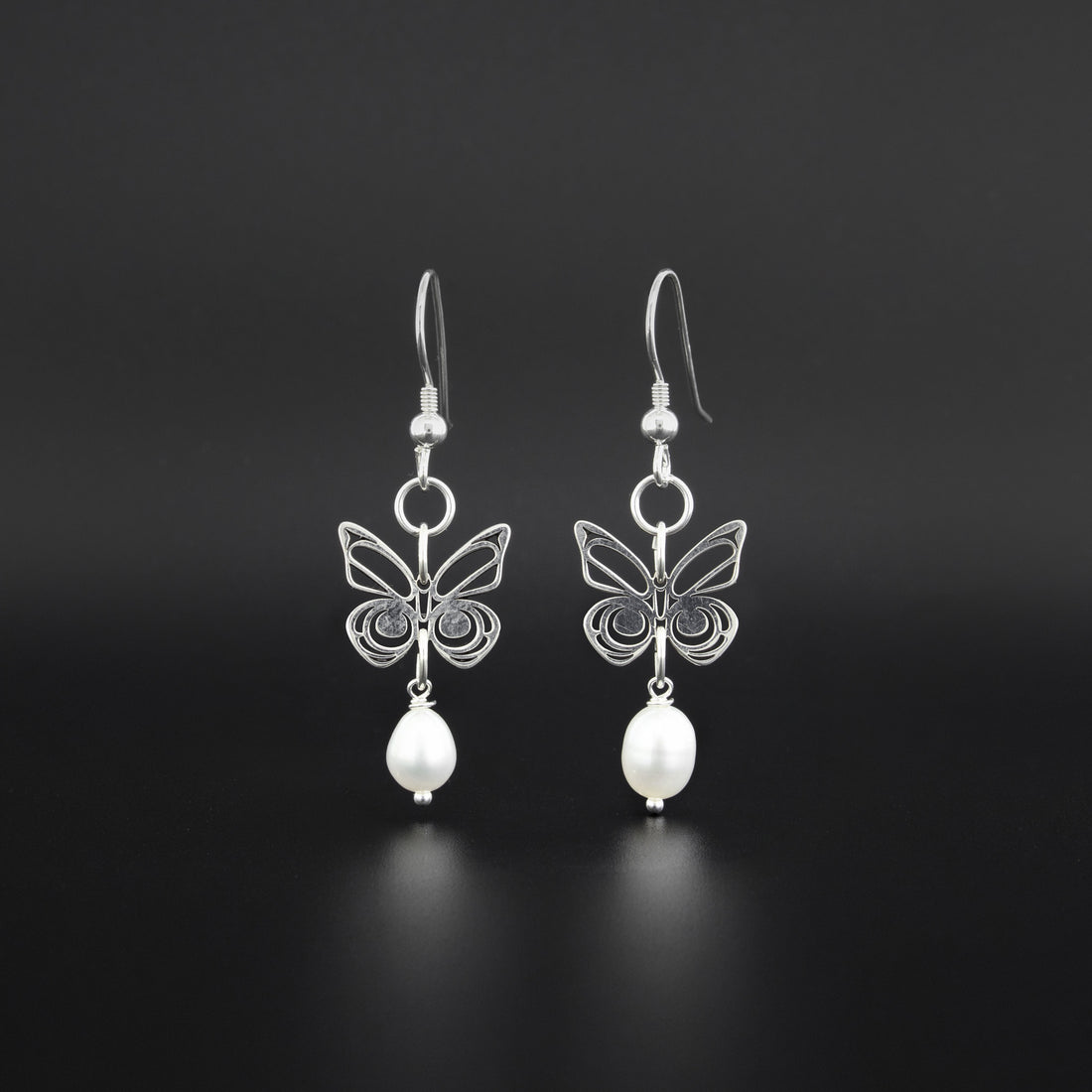 Butterfly - Silver Earrings with Pearl