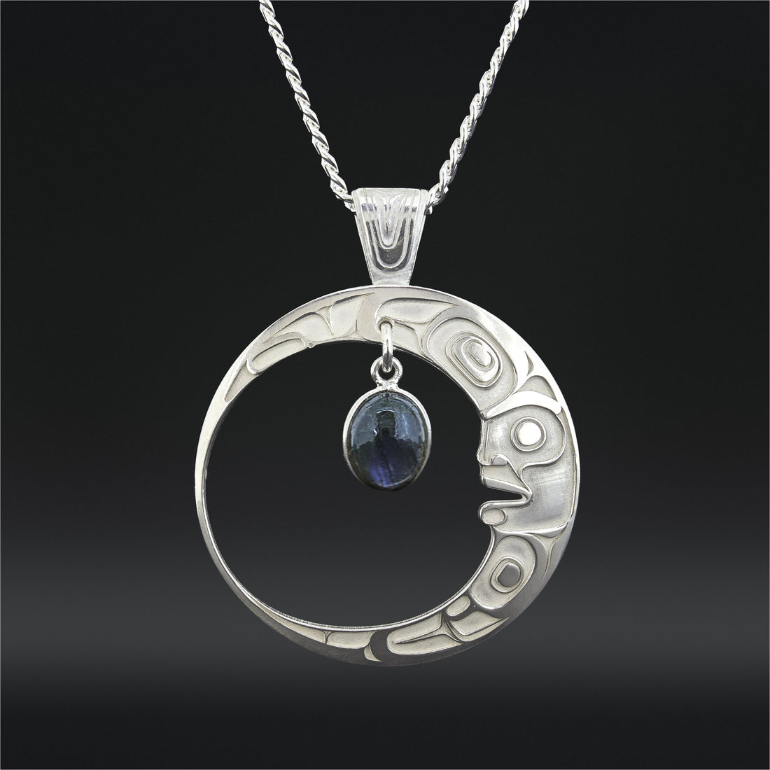 Moon - Silver Pendant with Labradorite