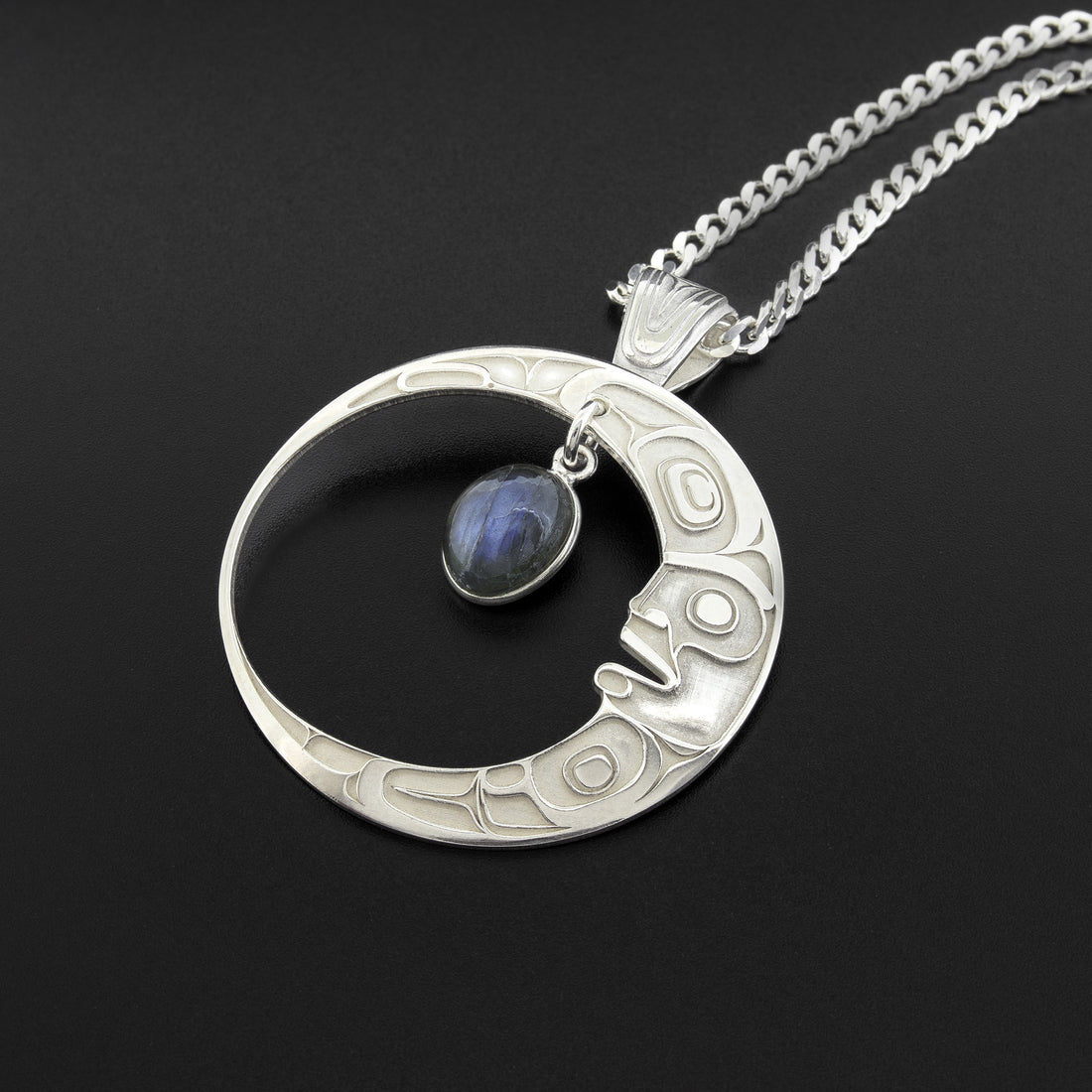 Moon - Silver Pendant with Labradorite