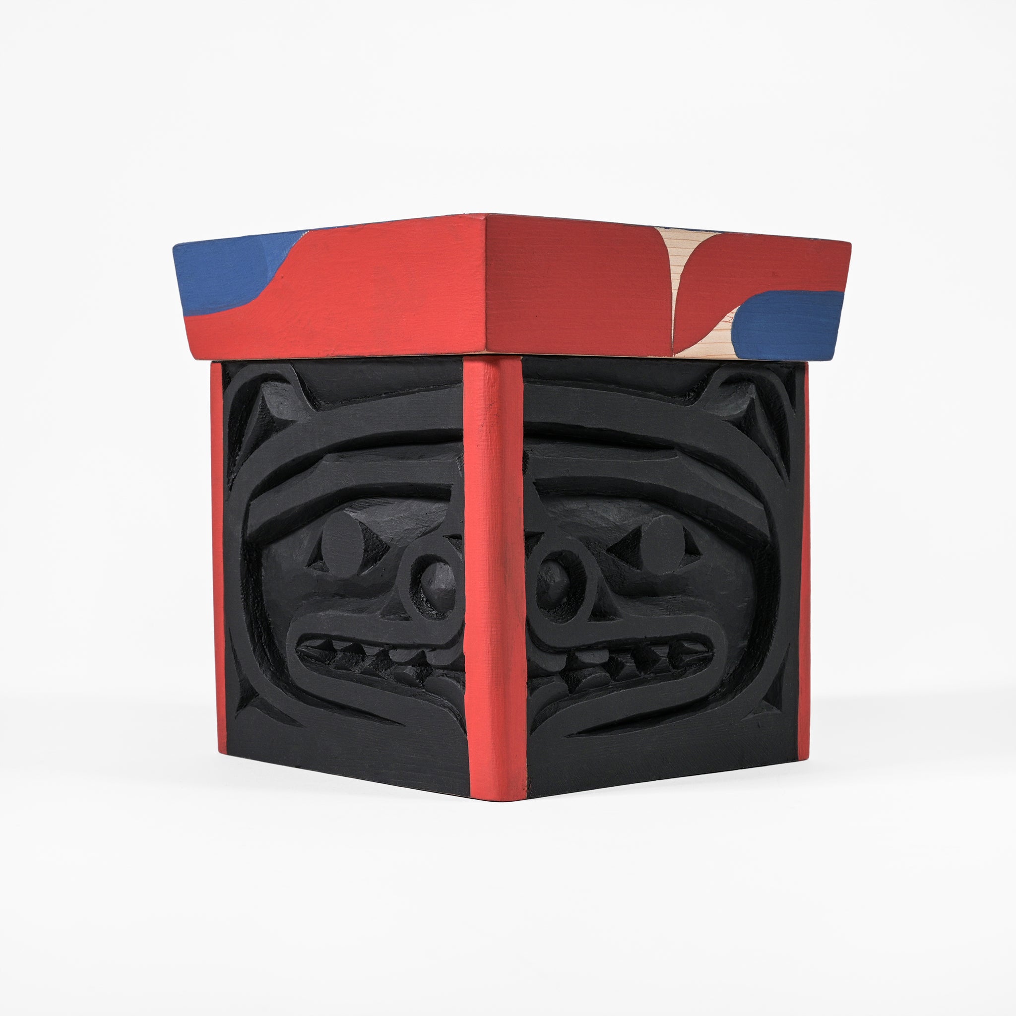 Black Bear Cedar Bentwood Box – Lattimer Gallery