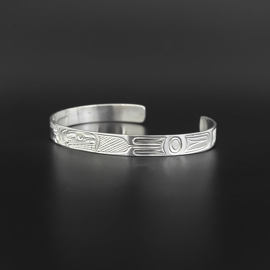 Killerwhale - 1/4" Wide Silver Bracelet