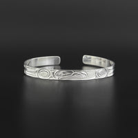 Raven - 1/4" Wide Silver Bracelet
