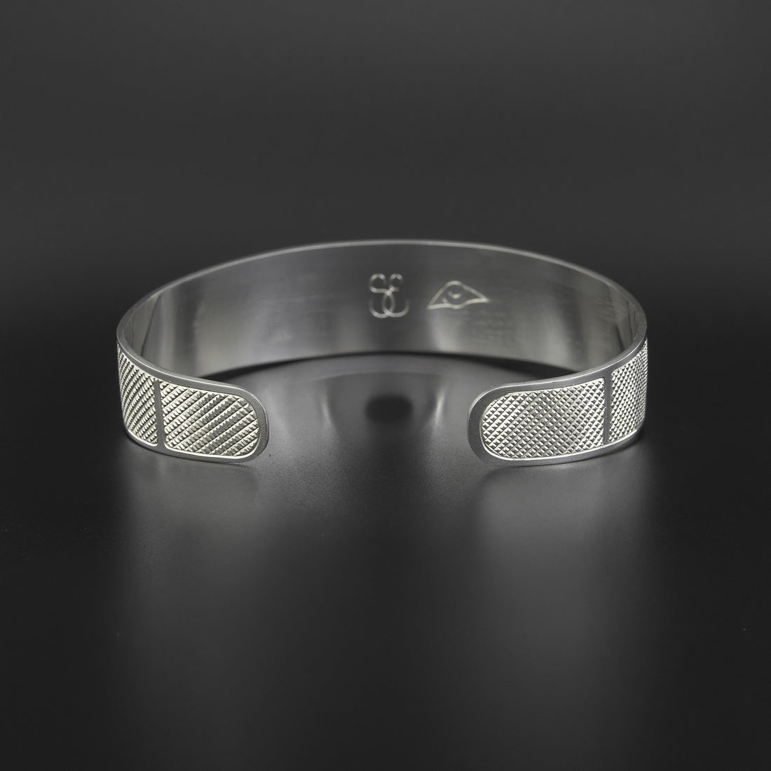 Snag - Silver Bracelet