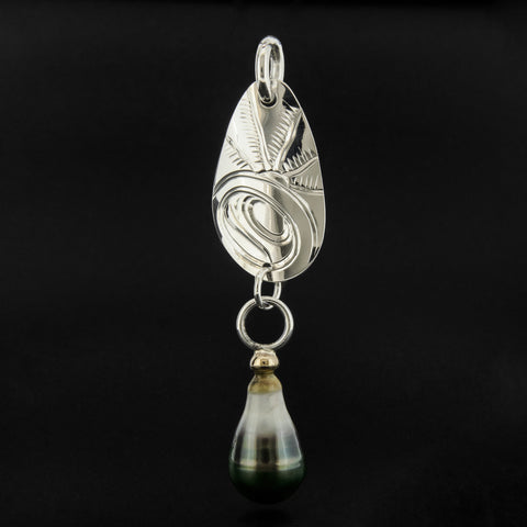 Treasure From the Shell - Silver Pendant with Pearl