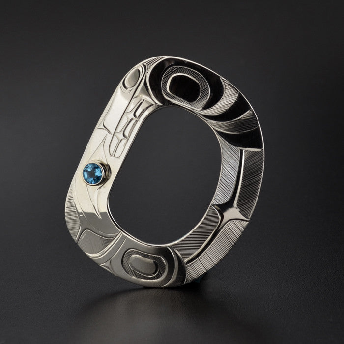 Wolf - Silver Pendant with Topaz