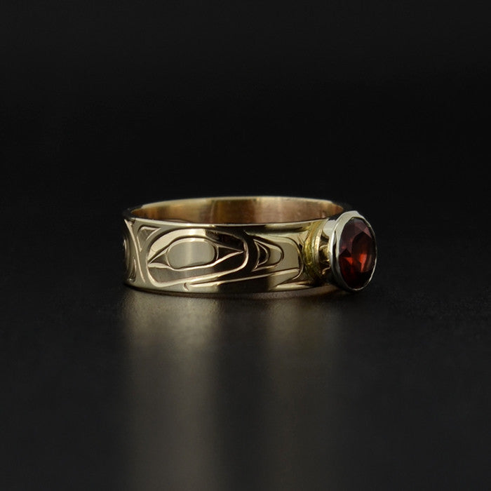 Raven - 14k Gold Ring with Garnet