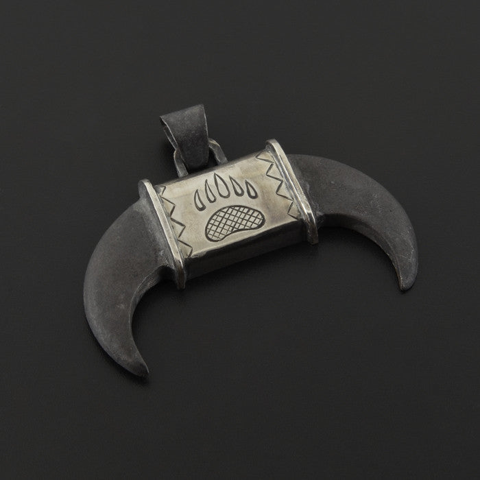 Bear Claw - Silver Pendant