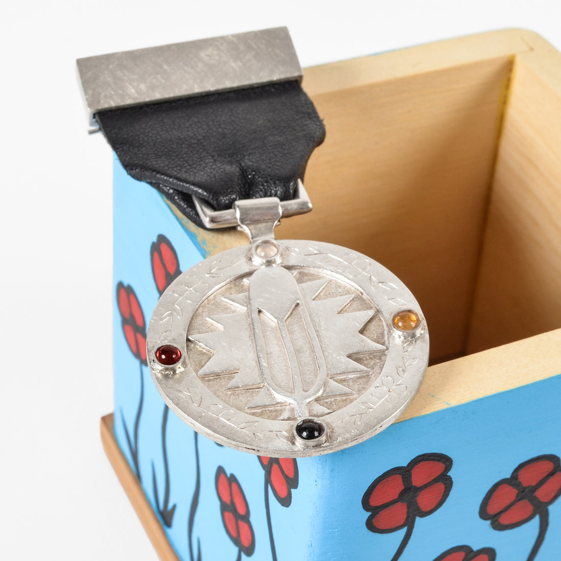 Dedicated to the Memory of Our Indigenous Veterans - 2020 Charity Box