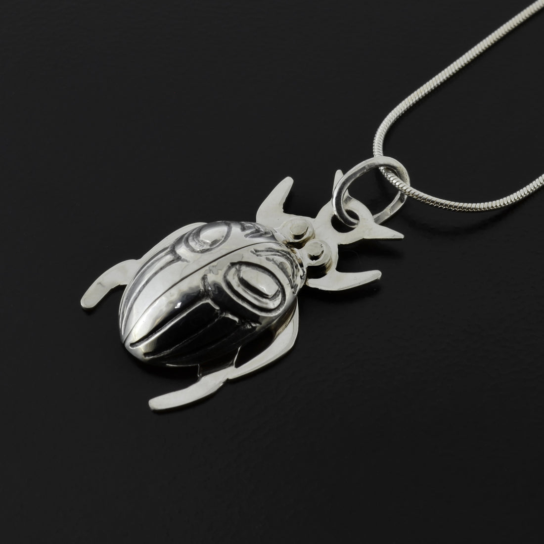 Beetle - Silver Pendant with Hypersthene