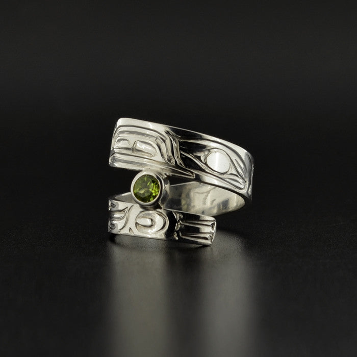 Raven - Silver Ring with Peridot