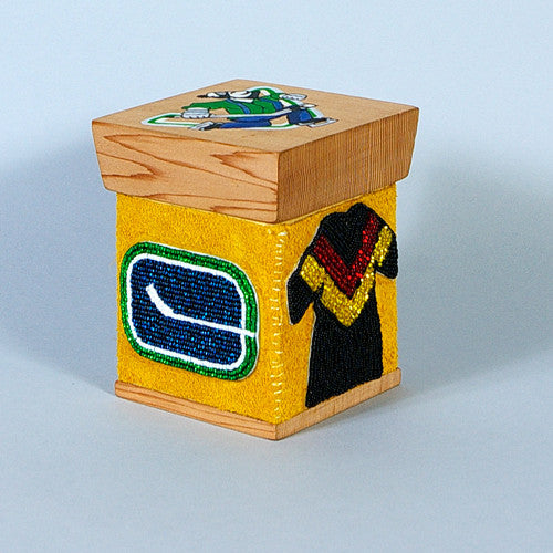 The Wilson Sisters - Go Canucks Go! - Charity Boxes 2011