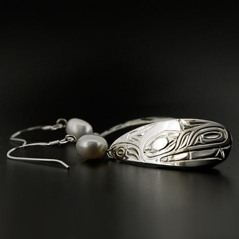 Wolves - Silver Earrings with Freshwater Pearl